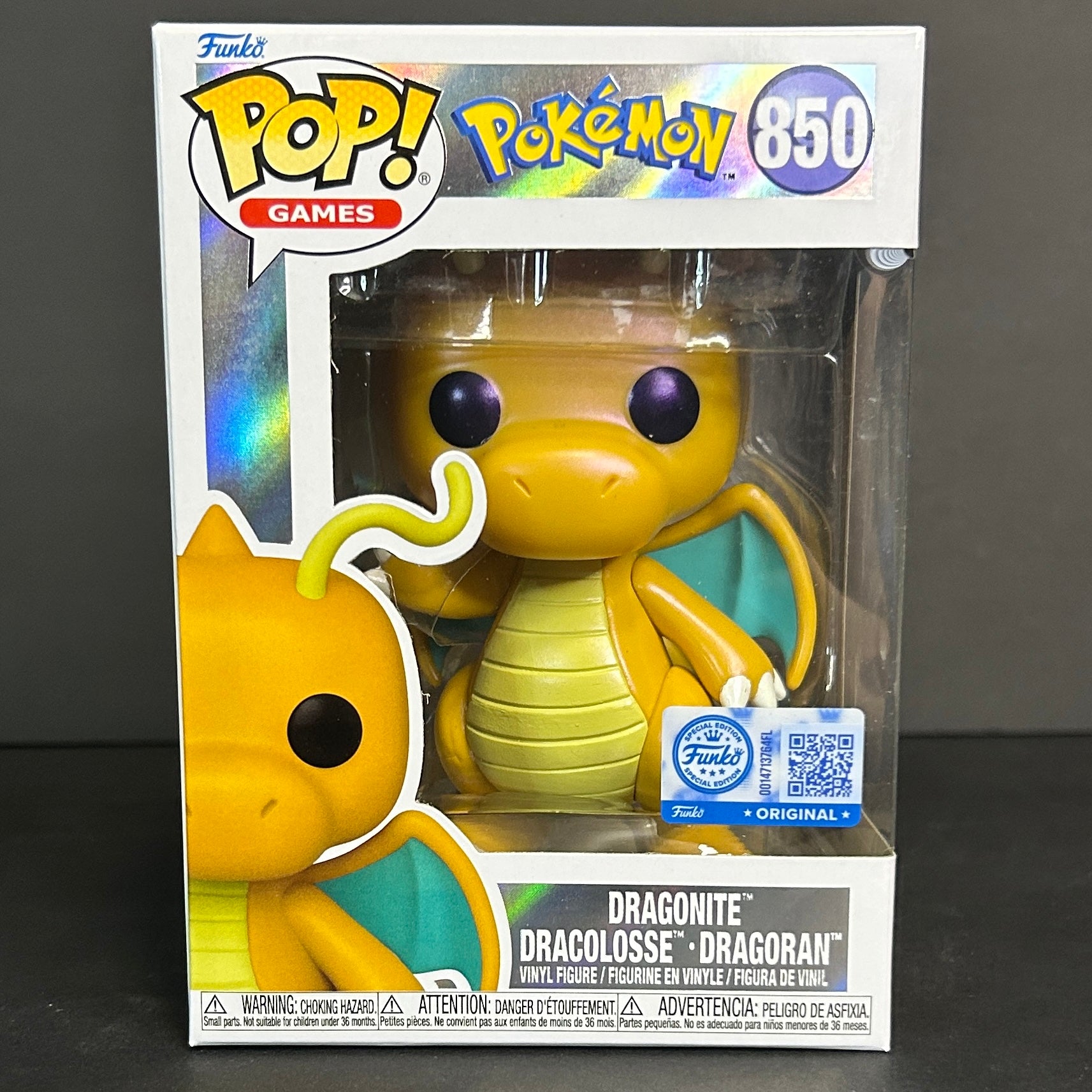 Funko Pop! Games: Pokémon - Dragonite #850 Pearlescent - Pokémon Center Exclusive
