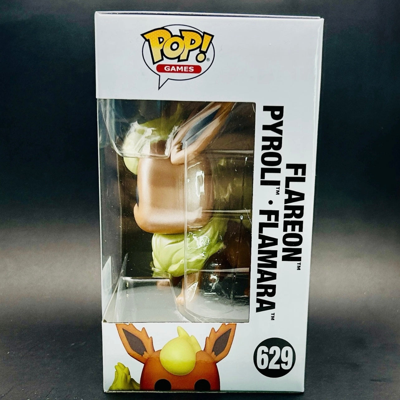 Funko Pop! Games: Pokémon - Flareon #629 Pearlescent - Pokémon Center Exclusive