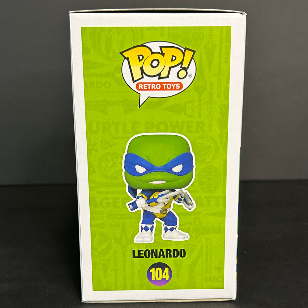 Funko Pop! Retro Toys: Leonardo #104 Blue Ranger - 2022 Summer Convention Exclusive