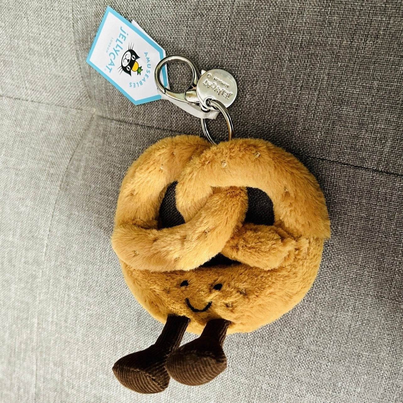 Jellycat Amuseables Pretzel - Bag Charm