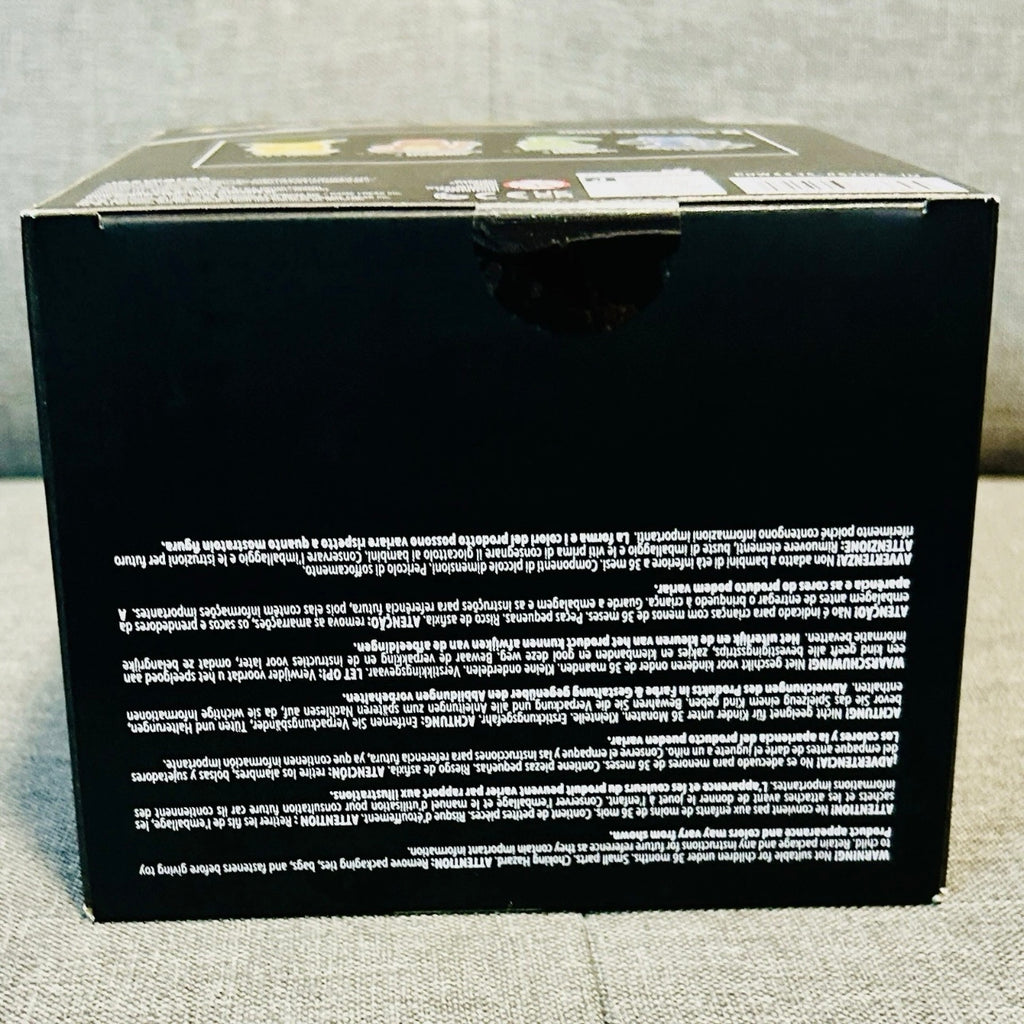 Pokémon Select Series 4 - Pikachu - Vinyl Figure - Jazwares