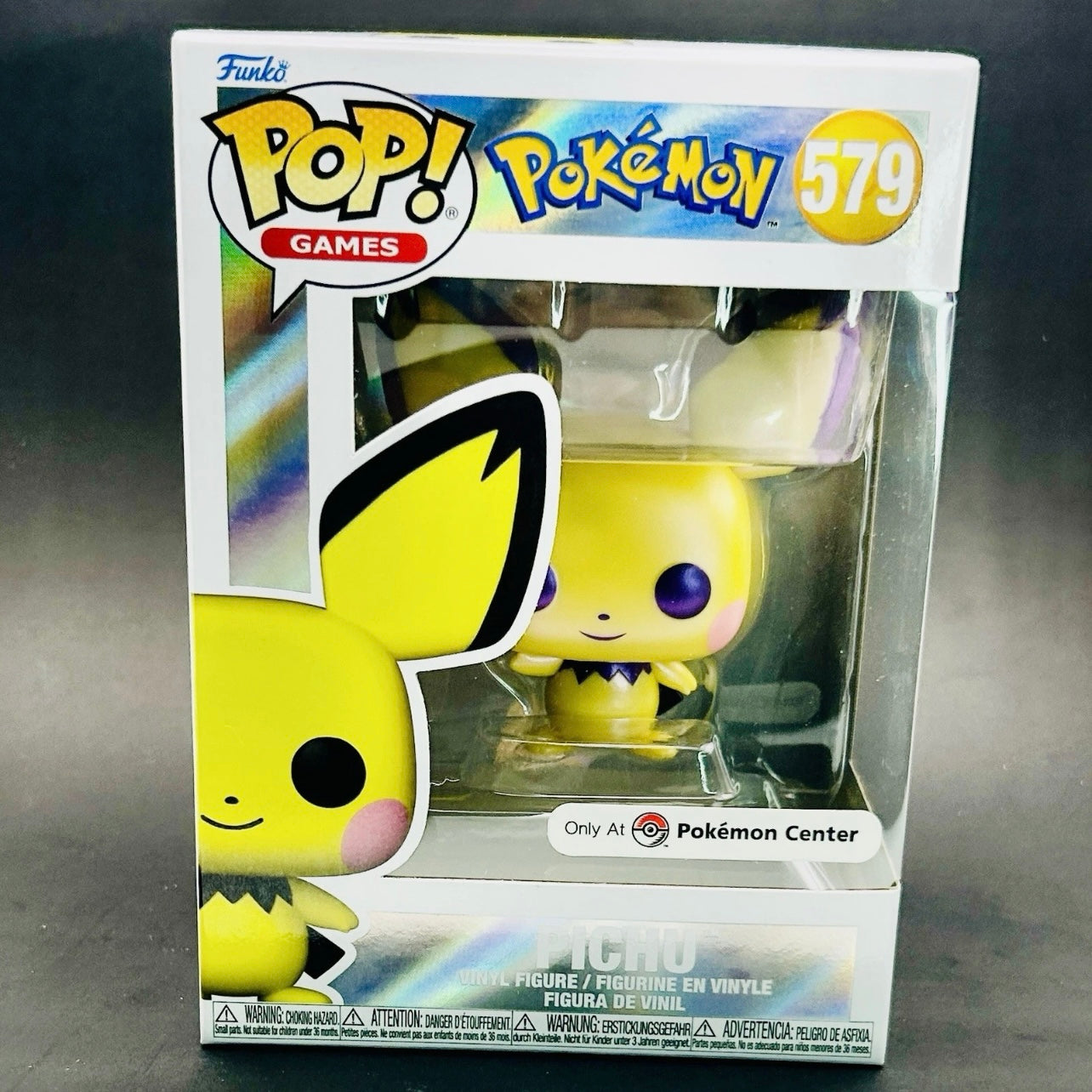 Funko Pop! Games: Pokémon - Pichu #579 Pearlescent- Pokémon Center Exclusive