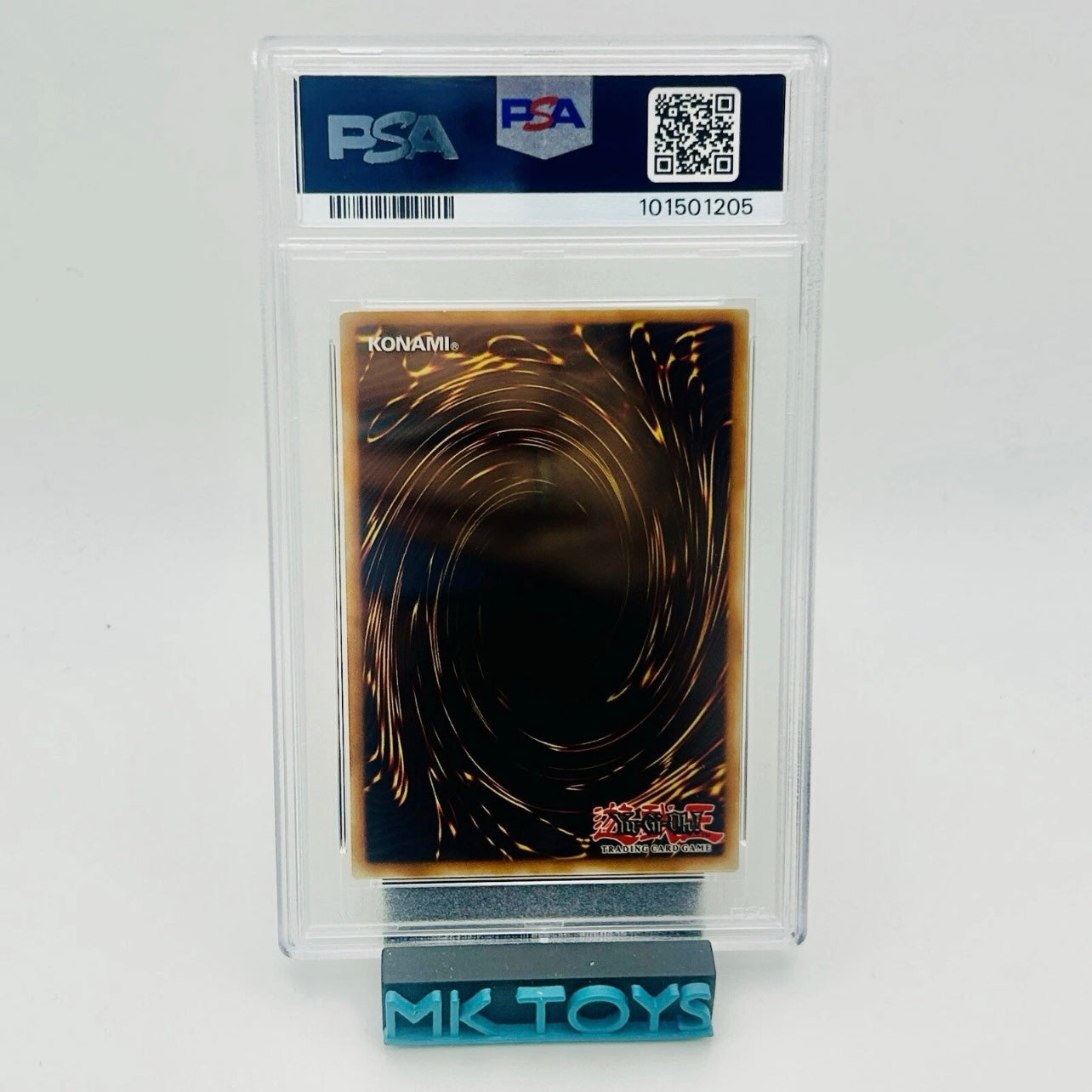 PSA 8 - Yu-Gi-Oh! - Blue-Eyes White Dragon 1st Edition Ultimate Rare - YSKR-EN001