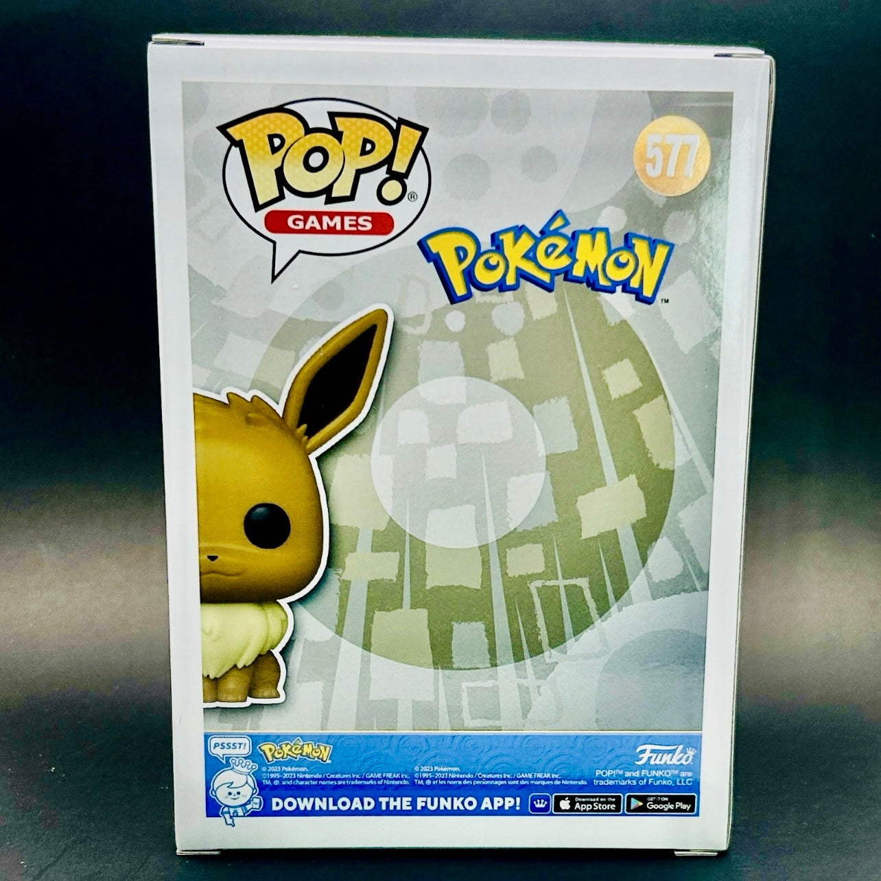 Funko Pop! Games: Pokémon - Eevee #577 Pearlescent (Pokémon Center Exclusive)