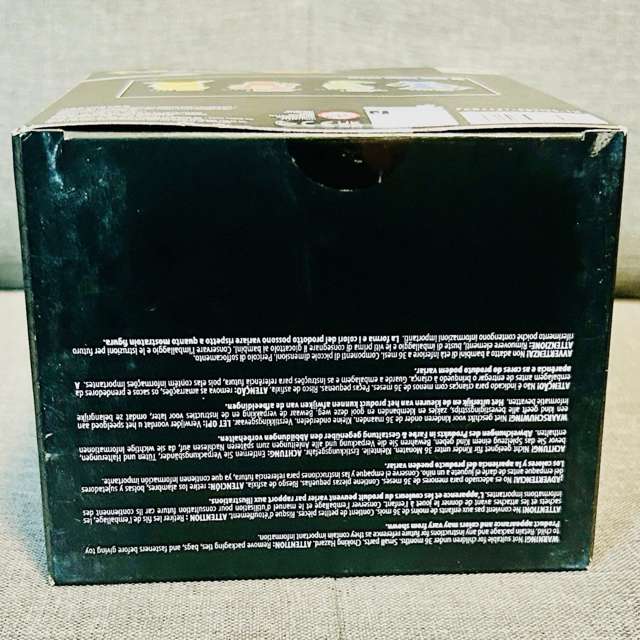 Pokémon Select Series 4 - Riolu - Vinyl Figure - Jazwares