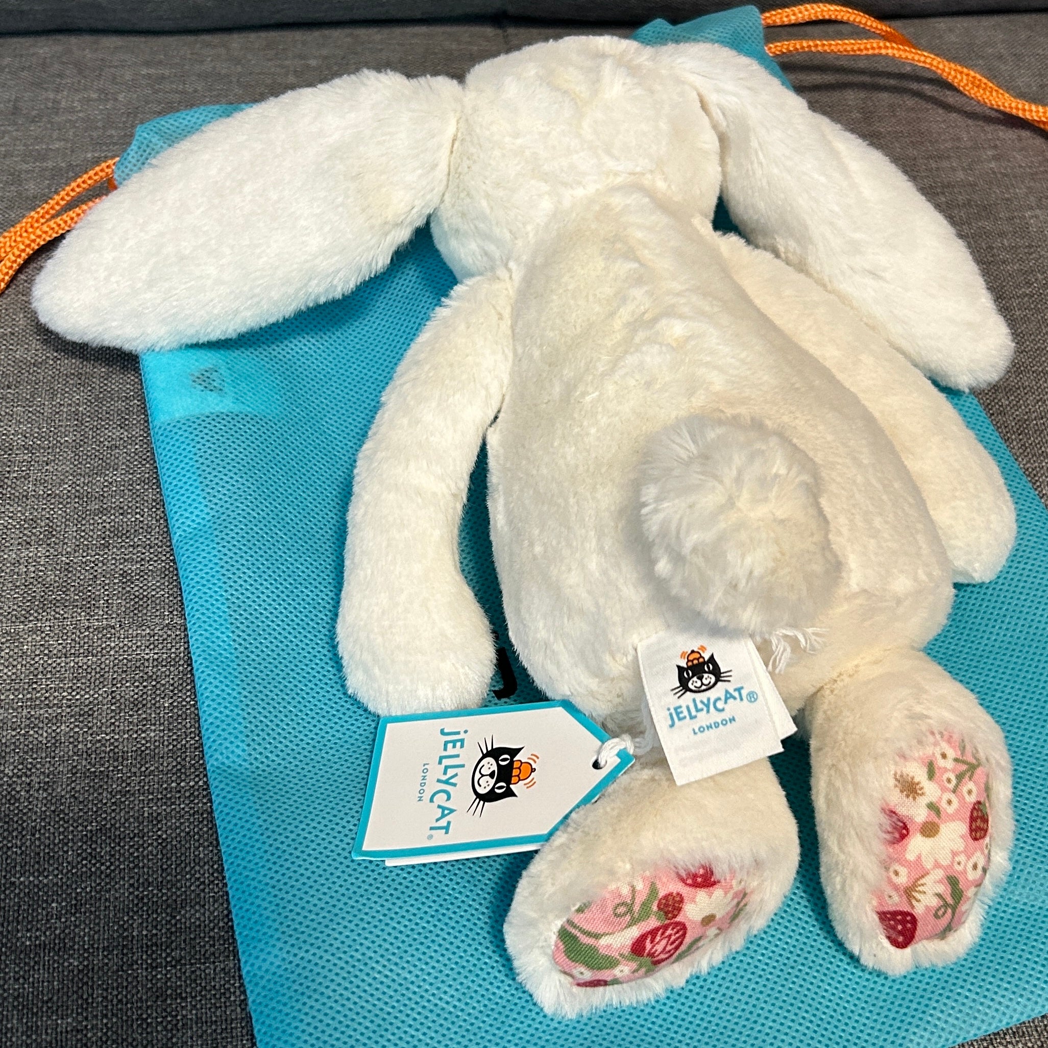 Jellycat Blossom Cream Bunny ‘Berry’ - Small (Little)