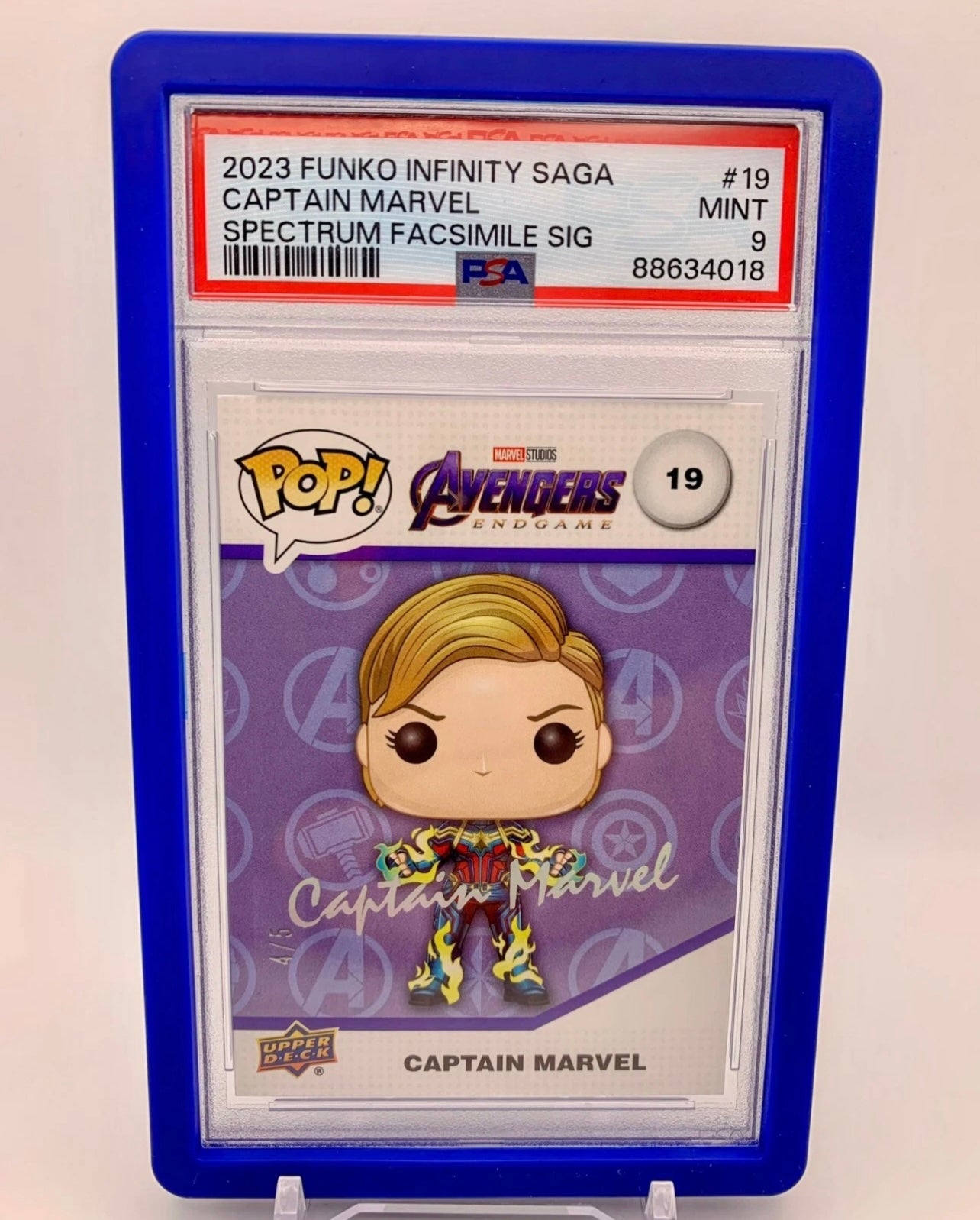 PSA 9 - Captain Marvel Spectrum Facsimile Signature #19 (Numbered 4/5) - 2023 Upper Deck - Funko Infinity Saga