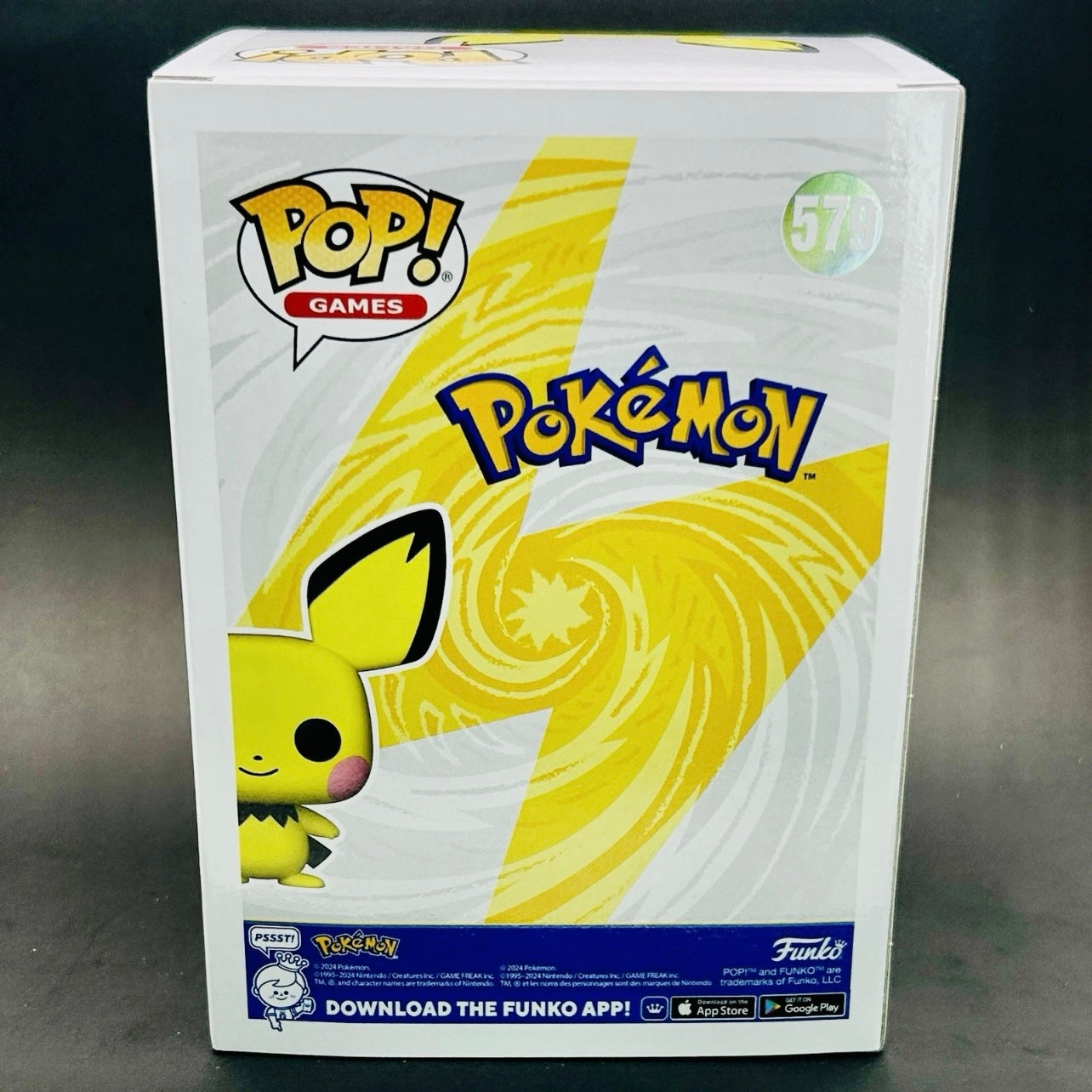 Funko Pop! Games: Pokémon - Pichu #579 Pearlescent- Pokémon Center Exclusive