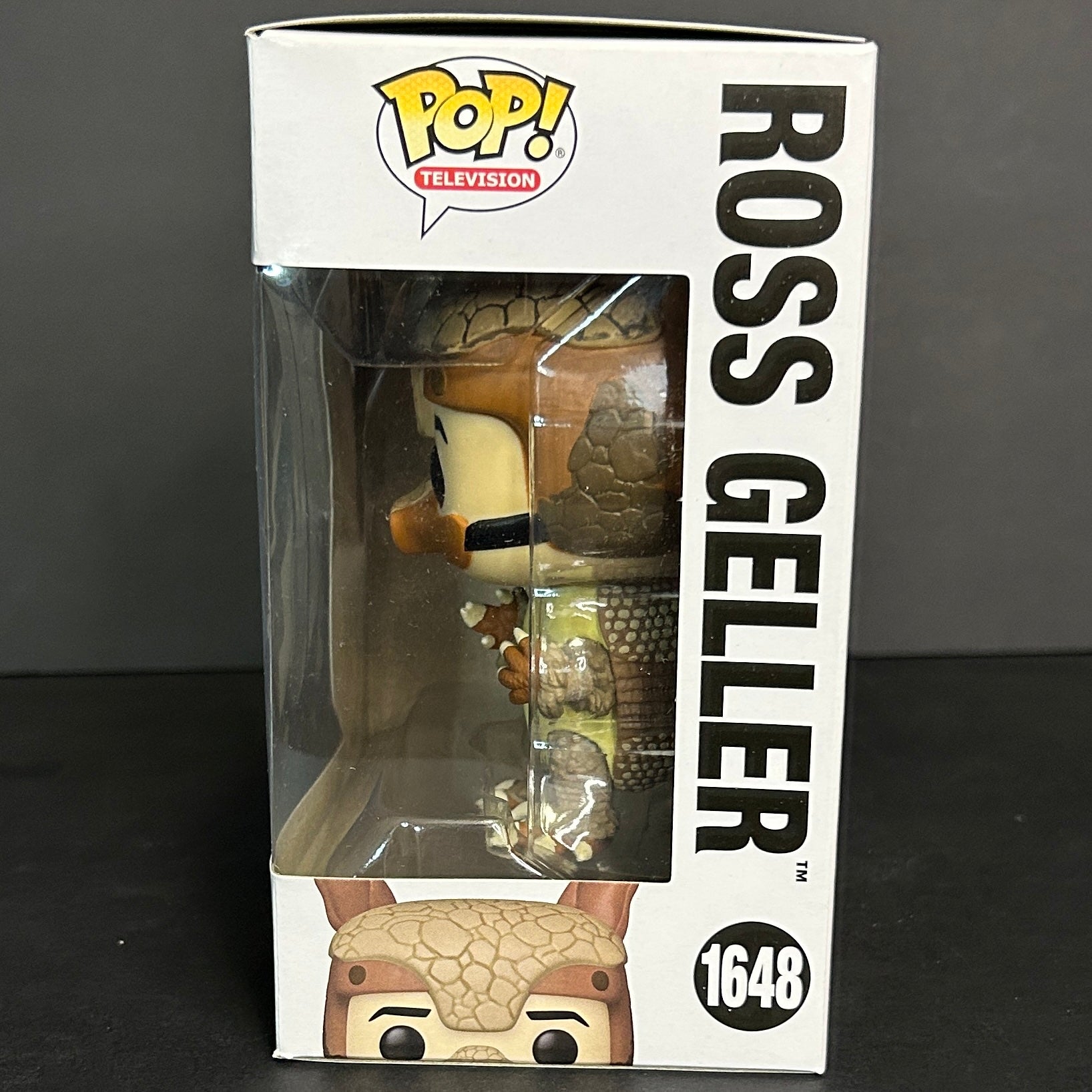 Funko Pop! Television: FRIENDS - Ross Geller #1648 (Armadillo Costume)
