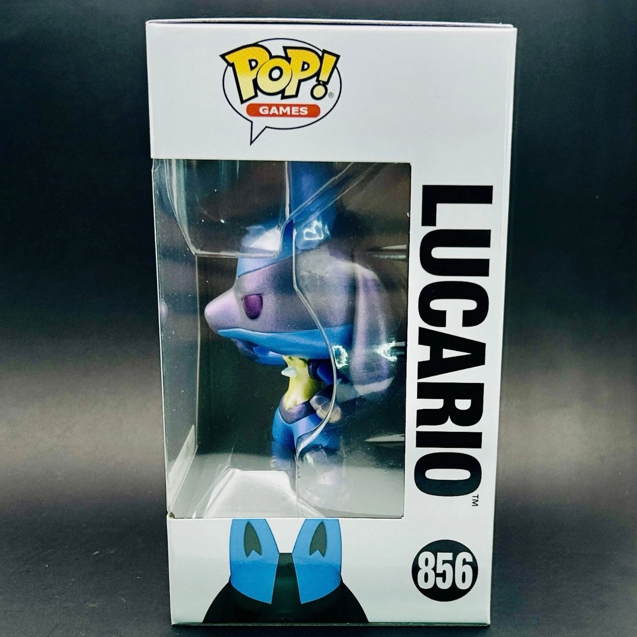 Funko Pop! Games: Pokémon- Lucario #856 Pearlescent (Pokémon Center Exclusive)